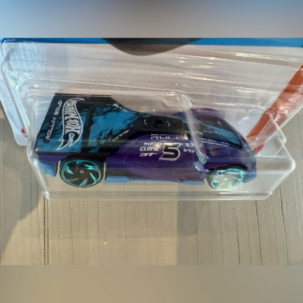 Hot Wheels Let’s Race Rollin’ Solo HW Track Champs 2/5 Purple 154/250